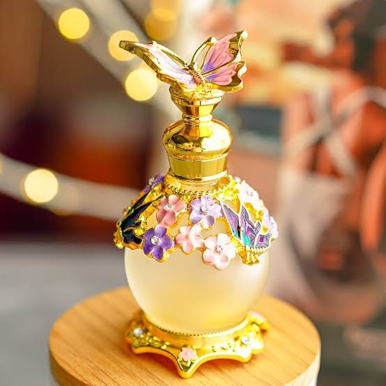 تفسير حلم اخذ زجاجة عطر