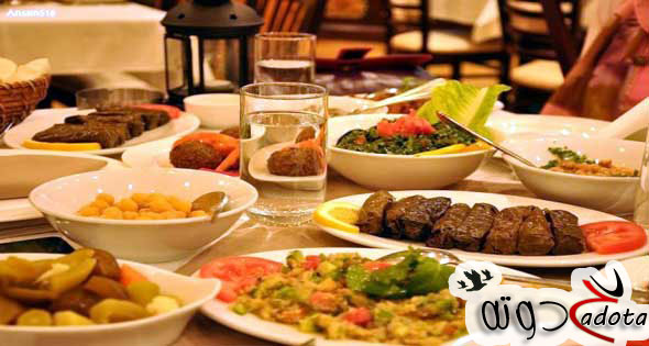 تفسير رؤية مائدة الطعام في المنام لابن سيرين