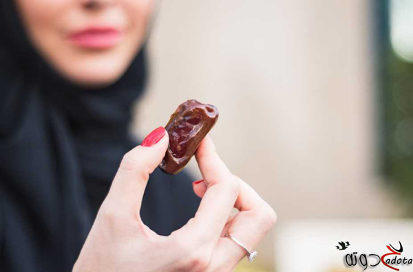 تفسير رؤية أكل التمر في المنام لابن سيرين