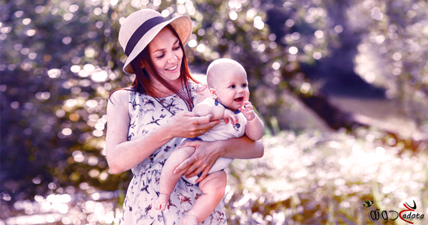 ما هو تفسير حلم تبني طفل في المنام للعزباء والمتزوجة والحامل