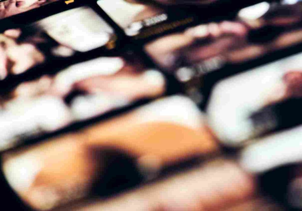 ما تفسير حلم مشاهدة الأفلام الإباحية