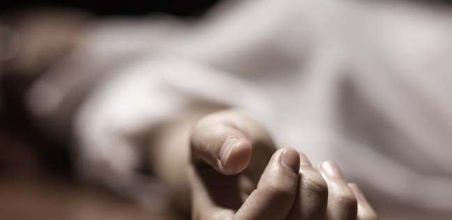 ما تفسير رؤية الجلوس مع شخص ميت في الحلم