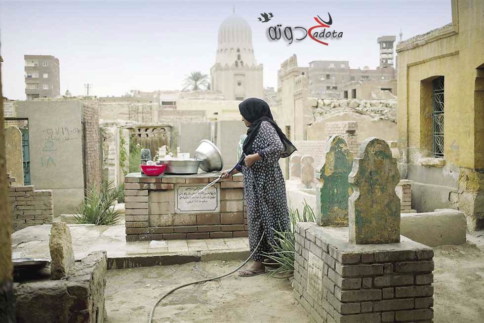 تفسير حلم رؤية المشي جمب المقابر في المنام