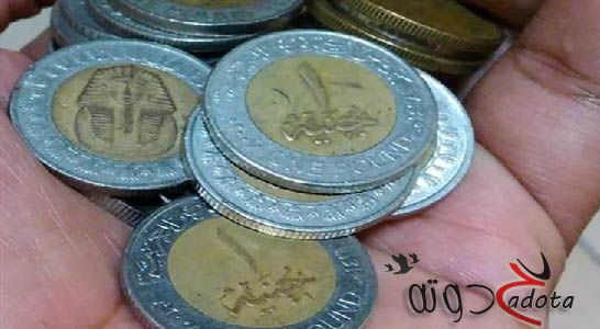 تفسير حلم رؤية الميت يعطي فلوس فضة في المنام