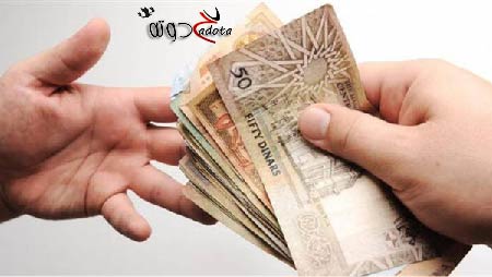 تفسير حلم رؤية توزيع فلوس على الفقراء في المنام