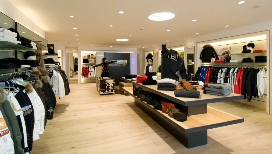 تفسير حلم رؤية اني اشتغل في محل ملابس في المنام