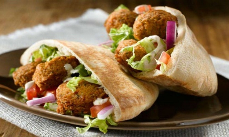 تفسير حلم اكل العيش والطعمية في المنام