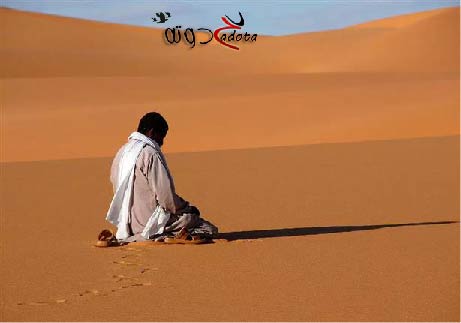 تفسير حلم رؤية الصلاة في بيت غريب في المنام